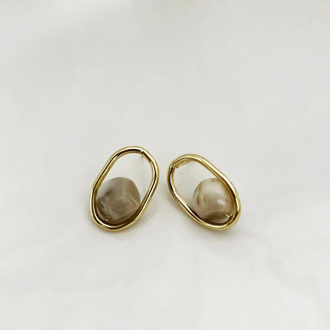 Wyatt Earring