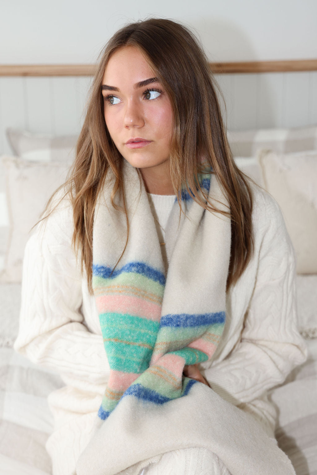 Edinburgh Scarf - Cream & Aqua