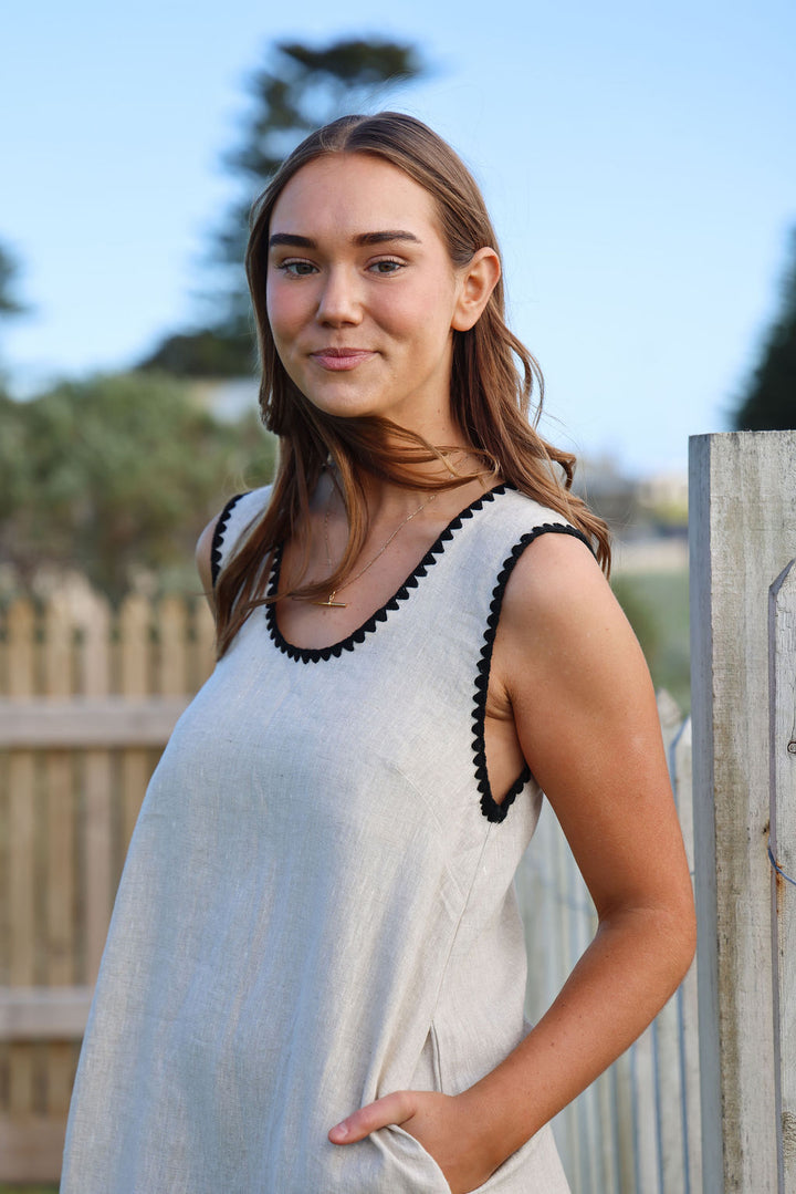 Tulli Dress - Natural & Black