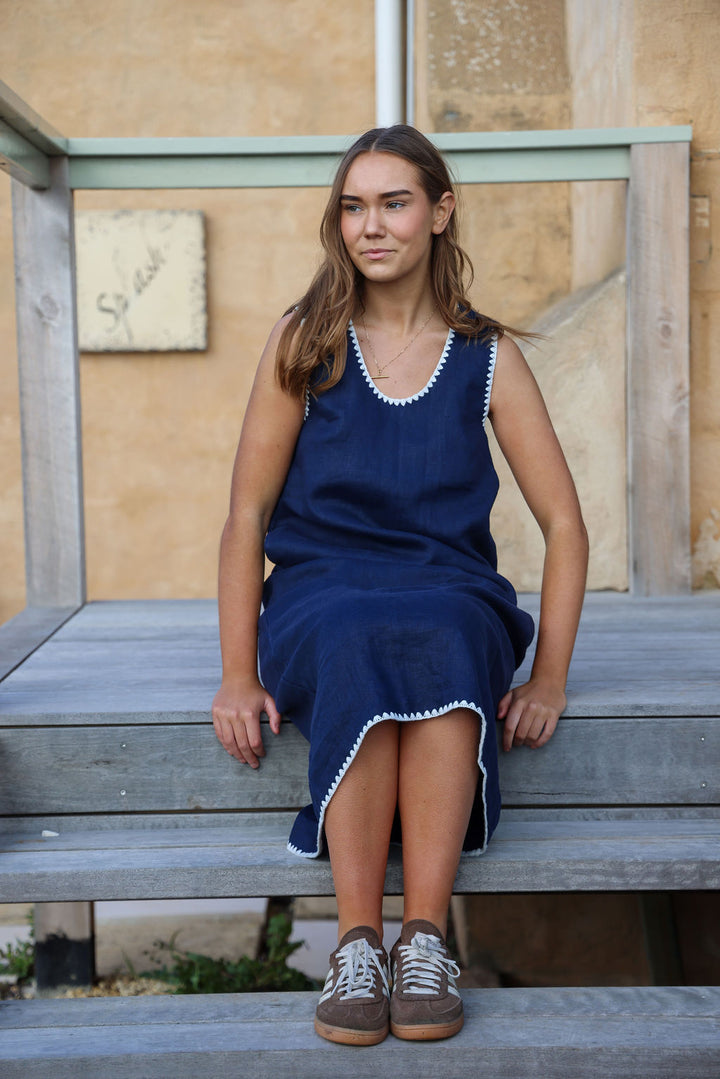 Tulli Dress - Navy & White