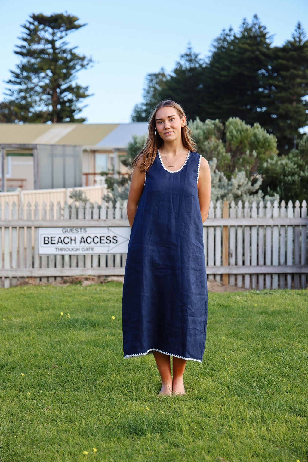 Tulli Dress - Navy & White