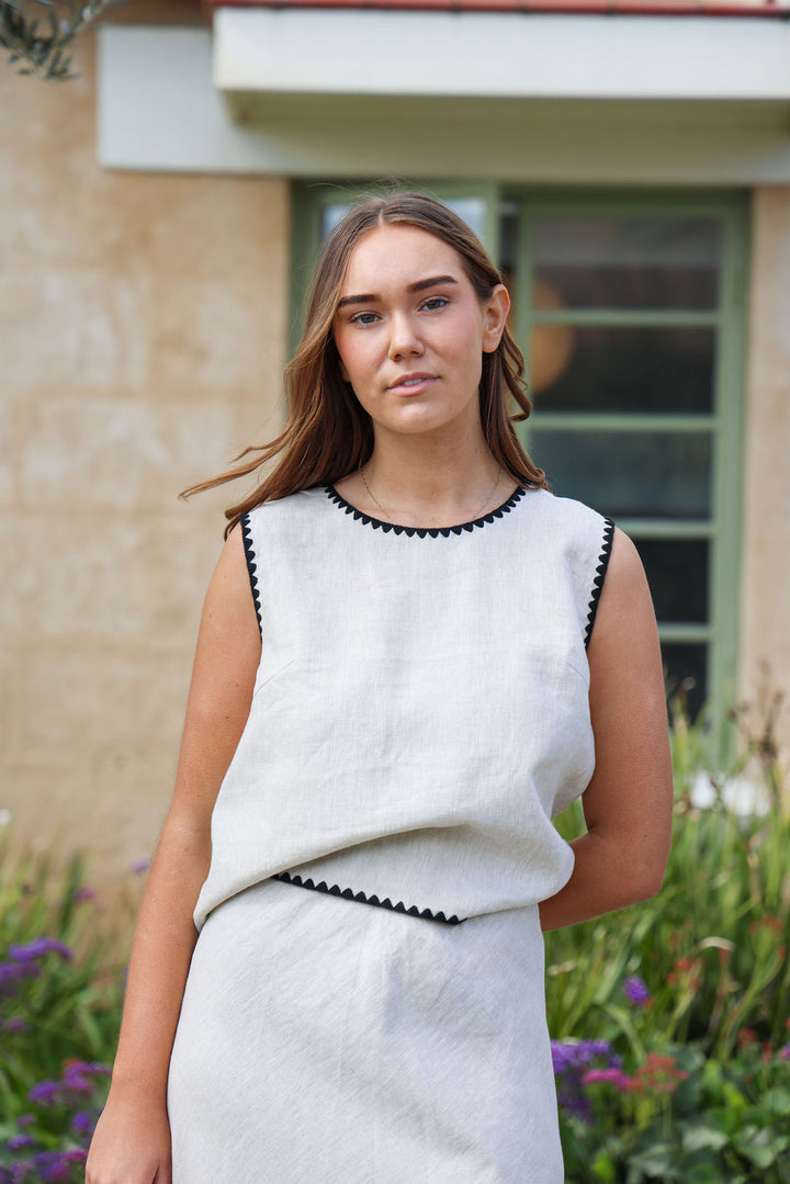 Gigi Top - Natural & Black