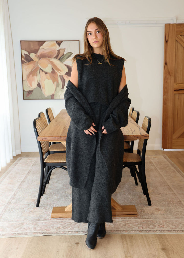 New York Sleeveless Top - Slate