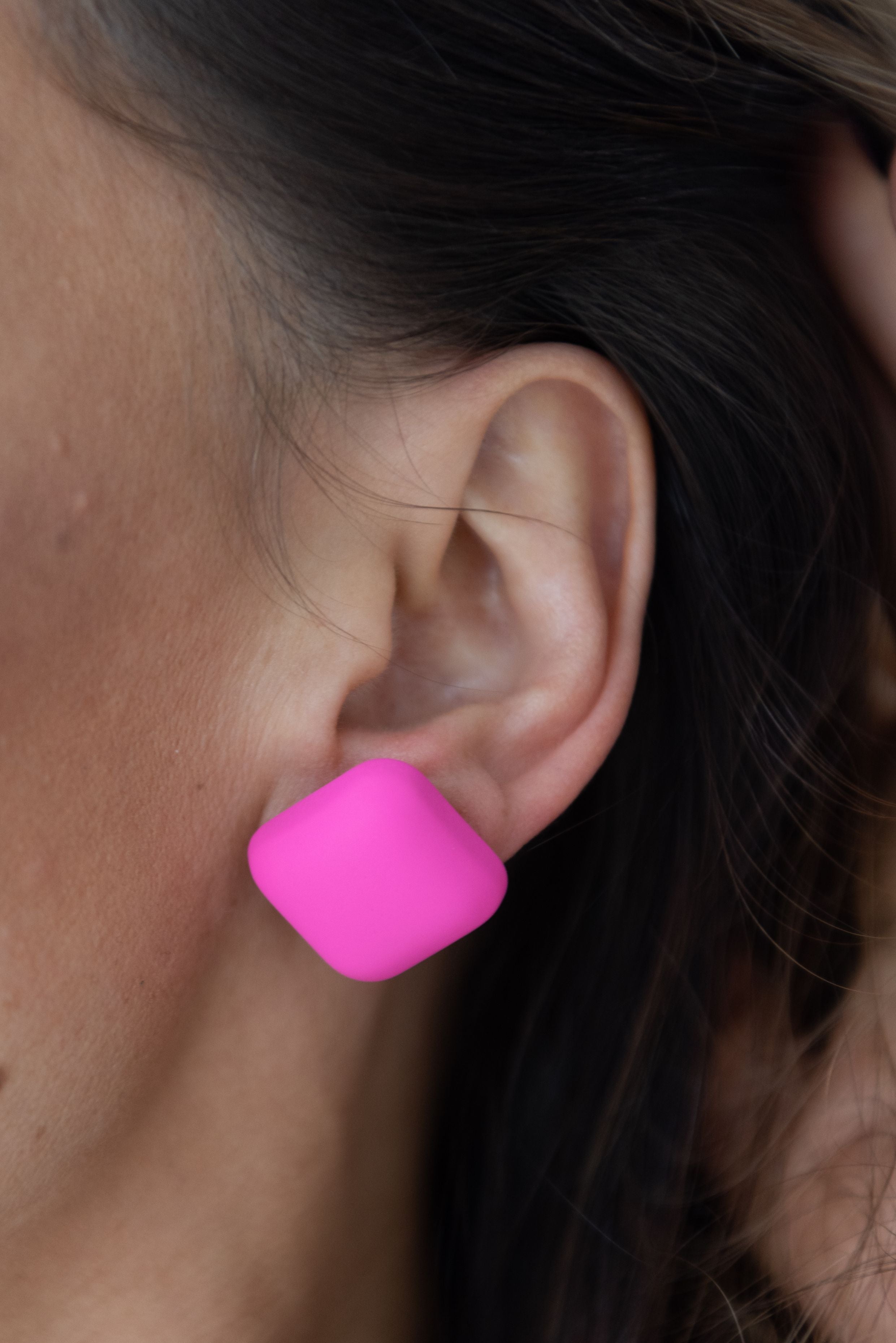 Helga Earring - Hot Pink