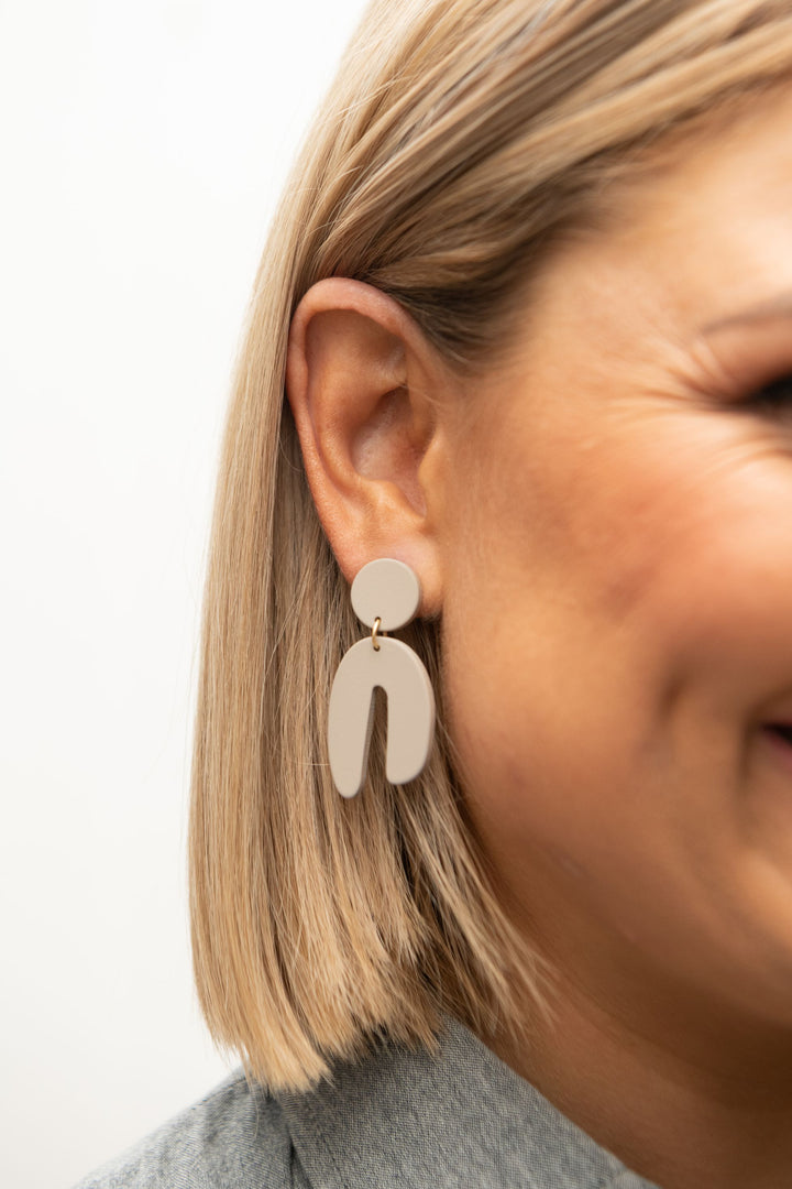Roberta Earring Mocha