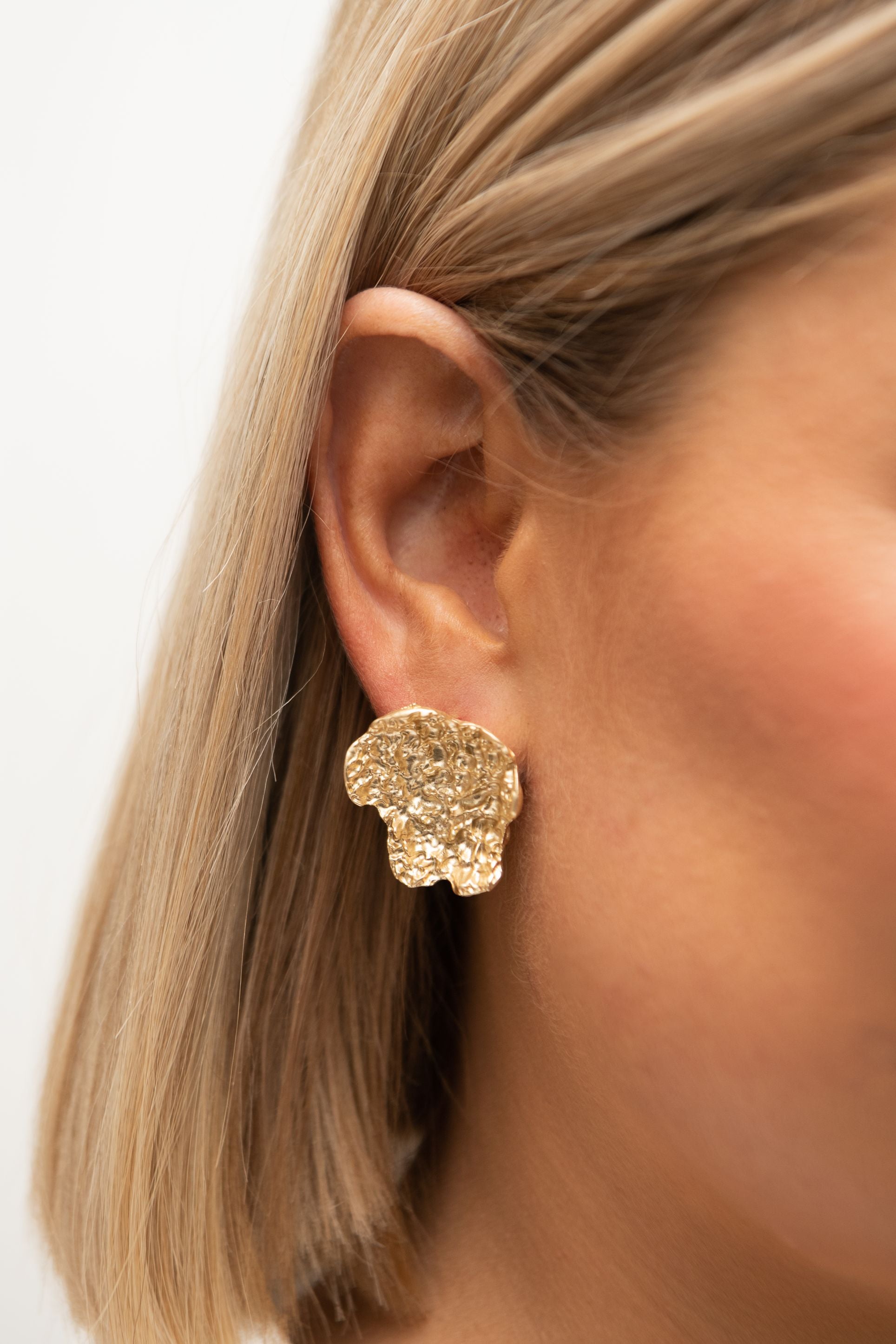 Ericka Earring Gold
