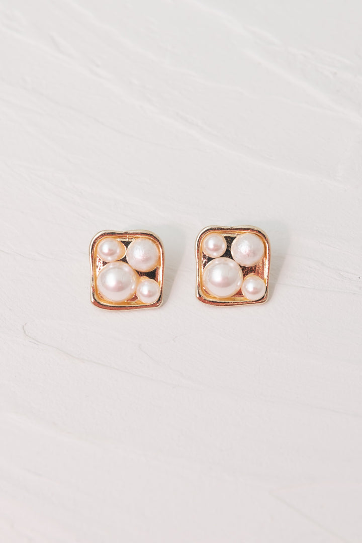 Wimmie Earring - Gold & Pearl