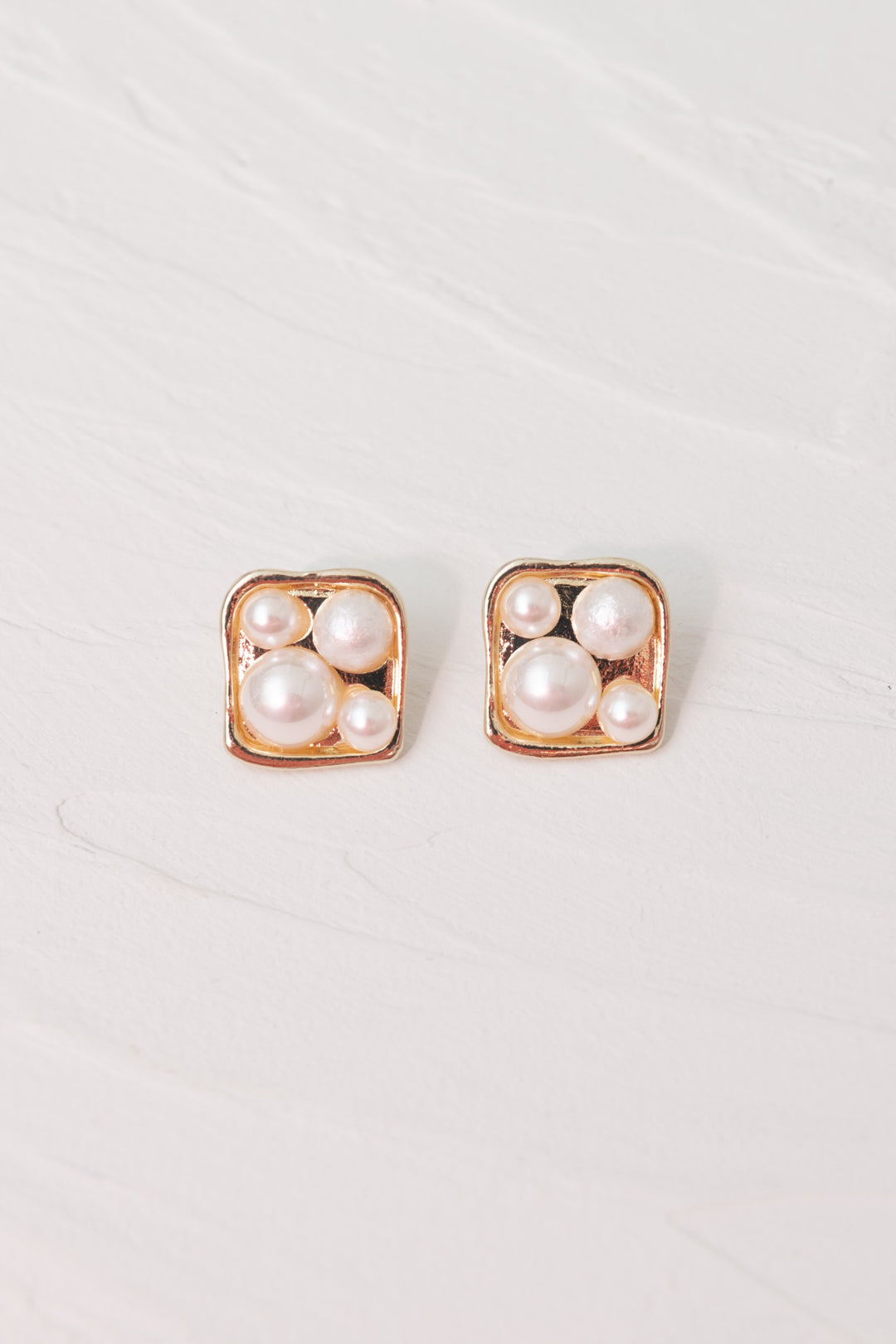 Wimmie Earring - Gold & Pearl